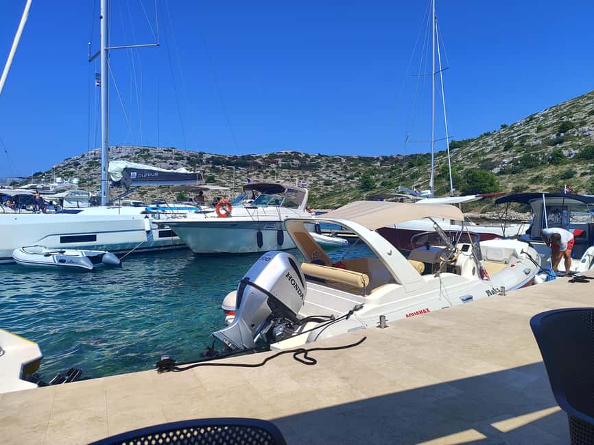 Island Adventure – Ugljan by Speedboat - Ošljak and the Appeal of a Small Boat