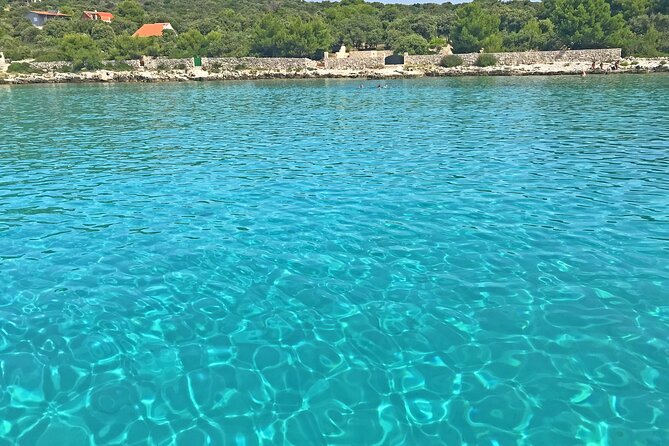 Islands Brač, Šolta & Blue lagoon - Private speedboat tour - Milna on Brač, an easy first taste of island life