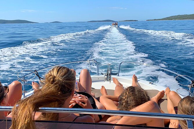 Islands Brač, Šolta & Blue lagoon - Private speedboat tour - The Blue Lagoon after the rush