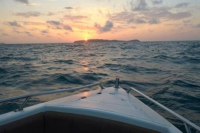 James Bond Island Sunrise Early Bird Tour by Speed Boat - Koh Panyi, a village with a life built over water