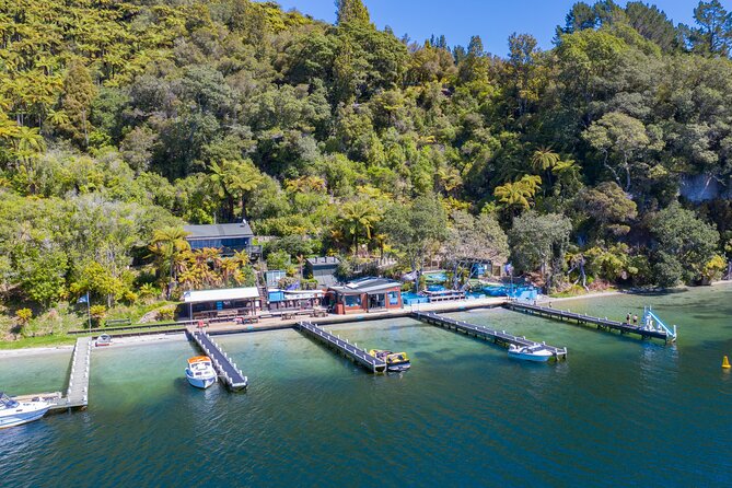 Katoa Jet Boat & Lake Rotoiti Hot Pools - The price and what you receive