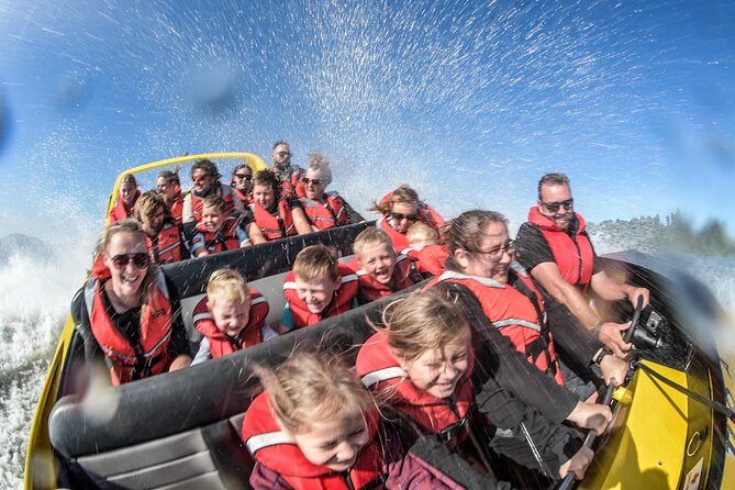 Katoa Jet Boat tour on Lake Rotorua - From the Rotorua lakefront to open water