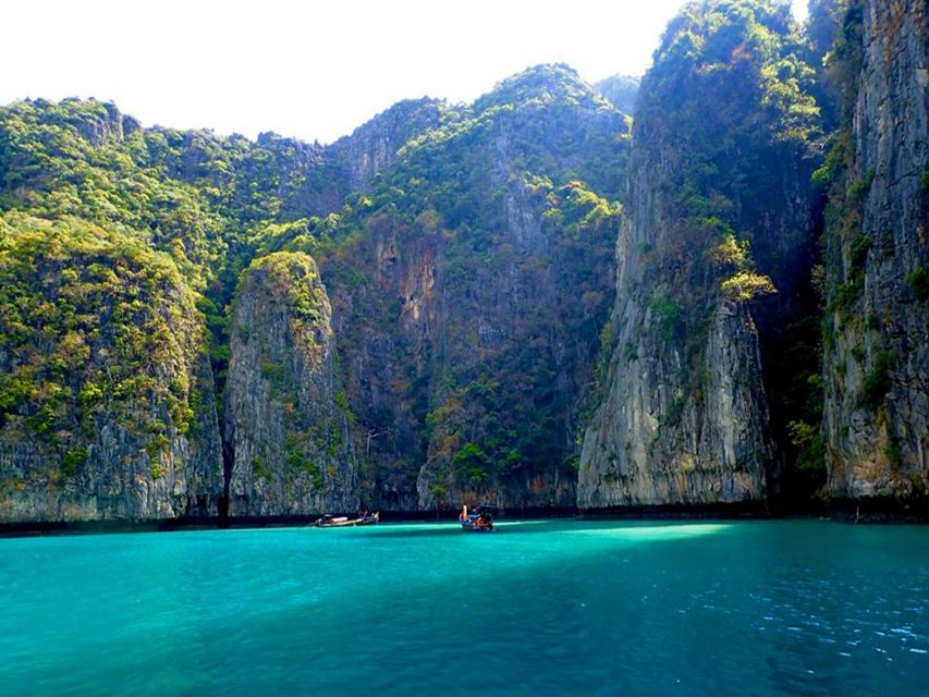 Ko Lanta: Phi Phi Day Trip by Speed Boat - Bamboo Island gives you the day’s best beach time