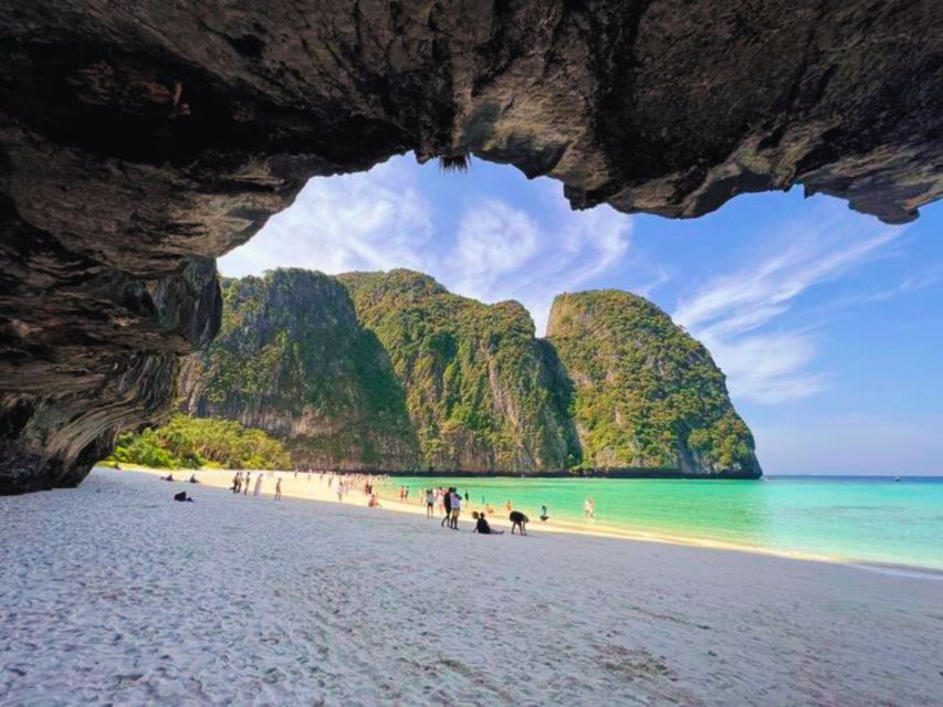 Ko Lanta: Phi Phi Day Trip by Speed Boat - Guide service, crew support, and organization