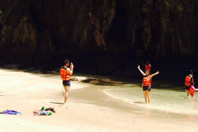 Koh Lanta: 4 Islands Tour by Speedboat with Snorkeling - The practical details that shape your day