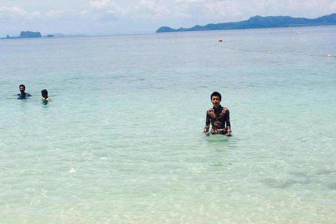 Koh Lanta: 4 Islands Tour by Speedboat with Snorkeling - Hotel pickup and the first ride from Koh Lanta