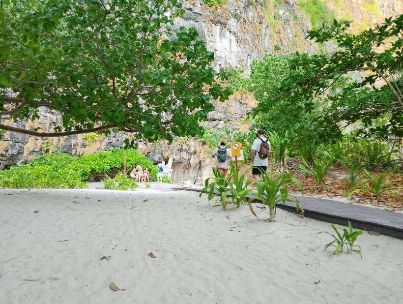 Koh Lanta: Tin's Speedboat Odyssey to Bamboo Island & Beyond - Pi Leh Lagoon brings the best cliff scenery