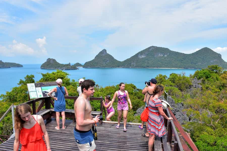 Koh Phangan: Angthong Emerald Waters & Kayaking by Speedboat - Snorkeling Beneath the Limestone Cliffs