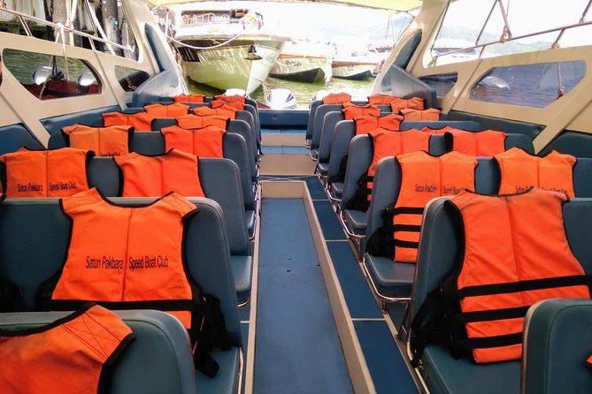 Koh Phi Phi to Koh Lanta by Satun Pakbara Speed Boat - Meeting the crew at Ton Sai Pier