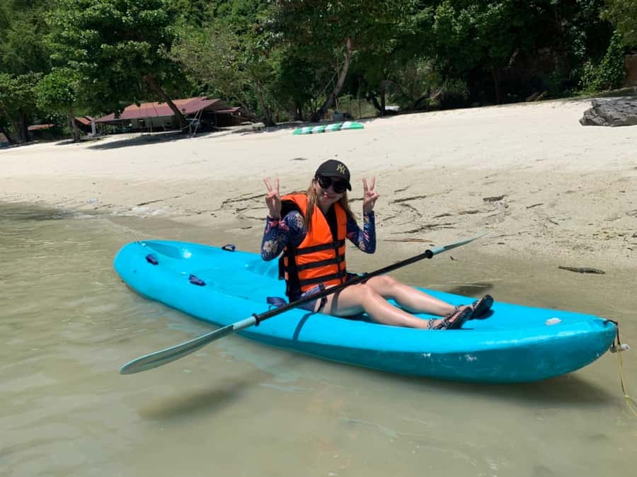 Koh Samui: Angthong Marine Park Speedboat Tour with Kayaking - Lunch and the Stonebridge on Koh Sam Sao
