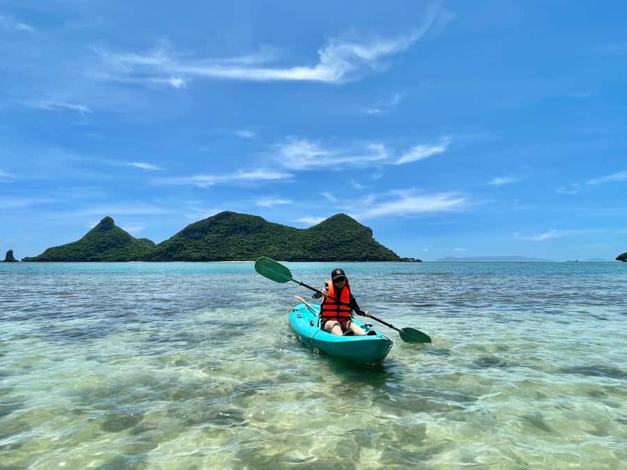 Koh Samui: Angthong Marine Park Speedboat Tour with Kayaking - Kayaking through caves and lagoons
