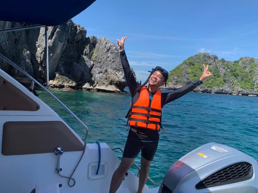 Koh Samui: Angthong Marine Park Speedboat Tour with Kayaking - How crowded and organized is the day?