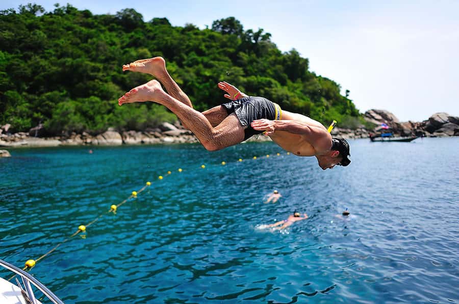 Koh Samui: Ko Tao & Nang Yuan Premium Tour Lunch & Transfer - The climb to Ko Nang Yuan’s 150-meter viewpoint