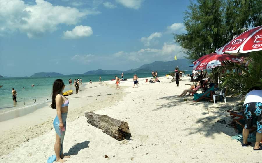 Koh Samui: Snorkeling and Kayaking by Speedboat - Koh Madsum, beach time, and the Pig Island connection