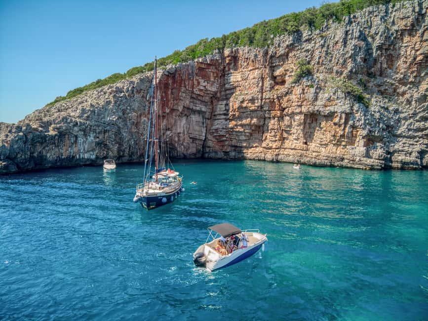 Kotor: Blue cave speedboat tour for a lifetime memories - The Blue Cave, when the sea cooperates