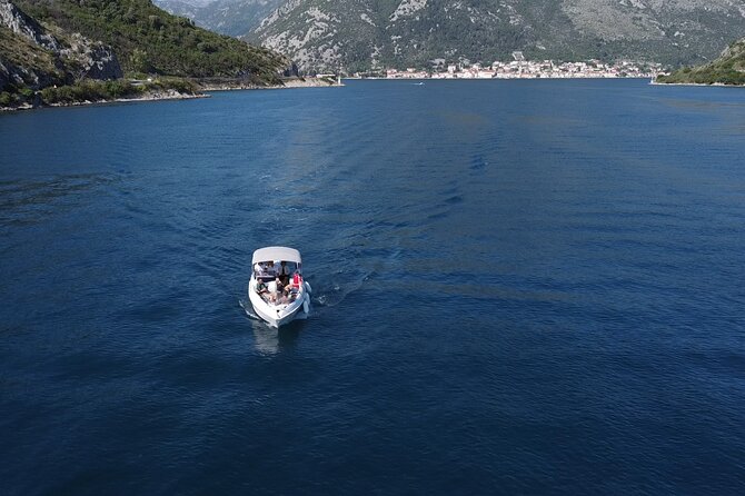 Kotor: Boka Bay Grand Explorer: 6.5-Hour Private Speedboat Tour - Galebova Plaza for snorkeling and cliff jumping
