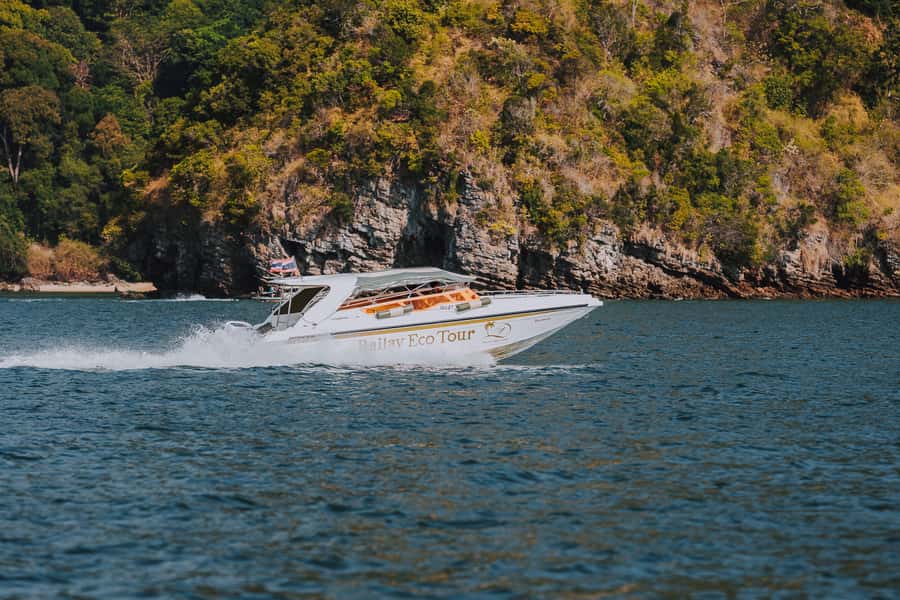 Krabi: 4 Islands Private Luxury Speed Boat Tour - The comfort details that improve a hot day