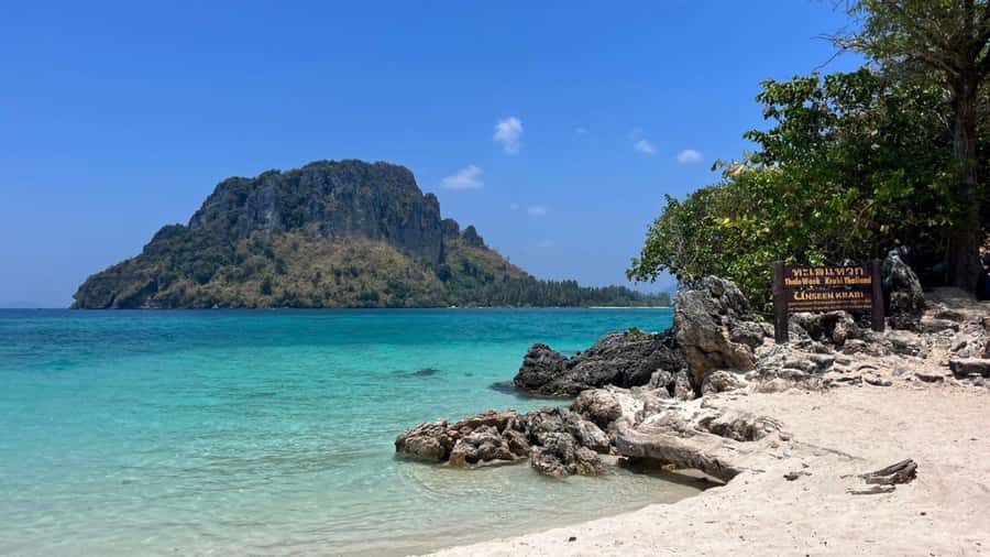 Krabi: 4 Islands Private Trip by Speedboat - Poda Island gives you the longest break