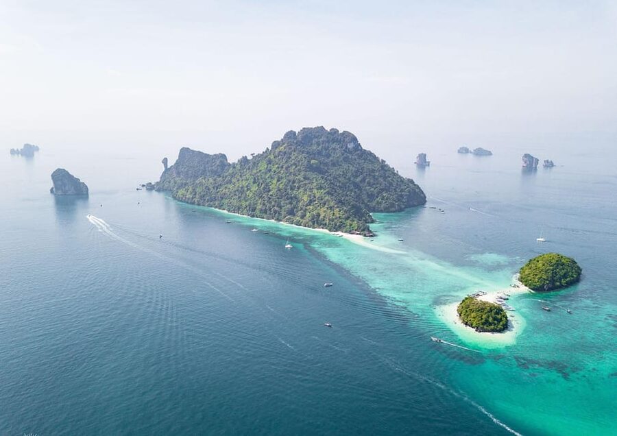 Krabi: 4 Islands & Thale Waek's Sandbar Tour By Speedboat - Speedboat travel saves time but affects comfort