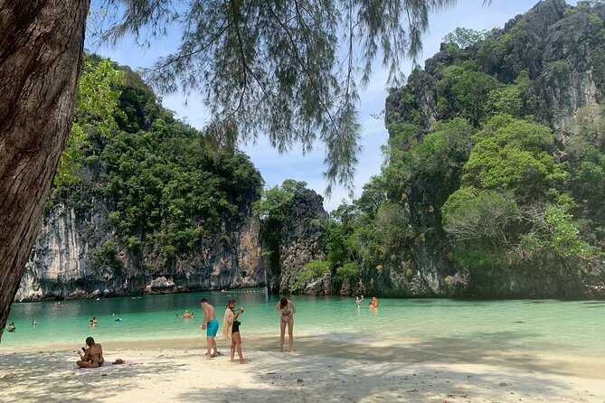 Krabi 5 Island Speedboat Tour from Phuket - Two hours at Hong Island