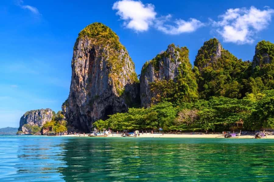 Krabi: 7 Islands Tour with Sunset and Plankton by Speedboat - Tup Island offers time to wander