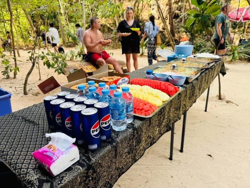 Krabi: Blue Horizon Speedboat to Hong & Paradise Islands - Lunch and a full hour on Hong Island Beach
