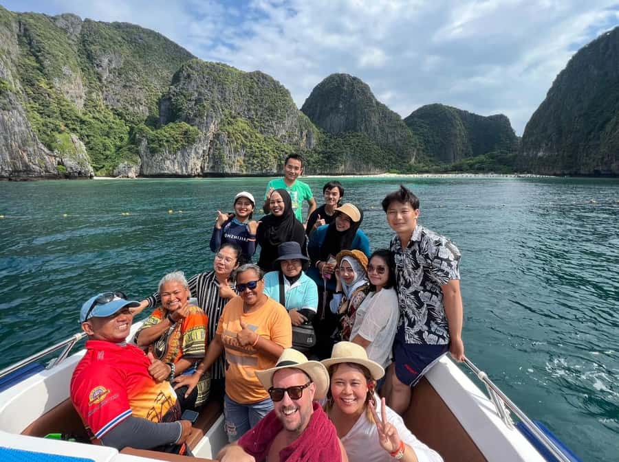 Krabi: Early Bird Phi Phi, Maya & 4 Islands Speedboat Tour - Bamboo Island is the strongest beach stop
