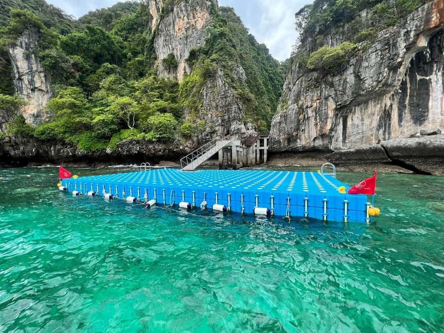 Krabi: Early Bird Phi Phi, Maya & 4 Islands Speedboat Tour - Pileh Lagoon and the best water time