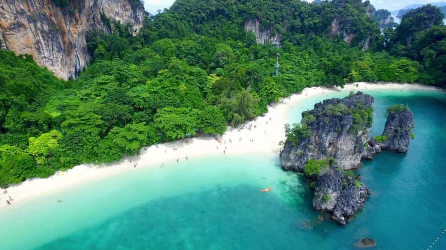 Krabi: Hong Islands Full-Day Private Speedboat Charter Tour - Why a private boat changes the Hong Islands day