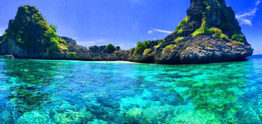 Krabi: Koh Rok & Koh Haa Hidden Snorkeling Tour by Speedboat - Thai lunch on the sand