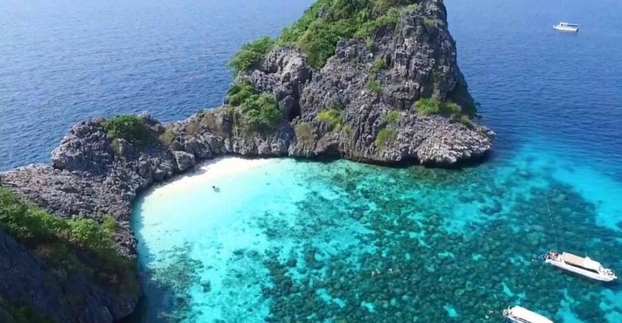 Krabi: Koh Rok & Koh Haa Hidden Snorkeling Tour by Speedboat - Koh Haa and the final underwater stop