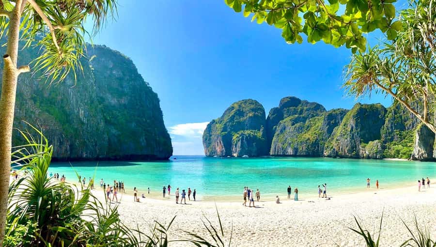 Krabi: Phi Phi & 4 Islands Sunset Tour by Speedboat - The tour at a glance