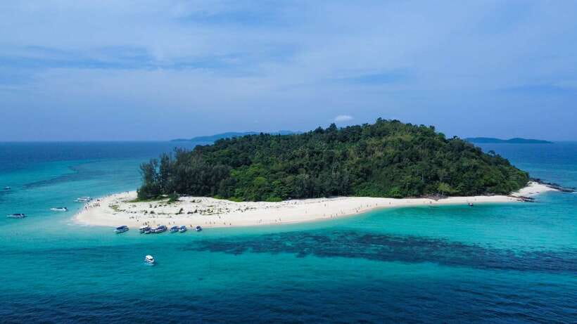 Krabi: Phi Phi Islands Speedboat Tour with Buffet Lunch - What the $46 price really includes