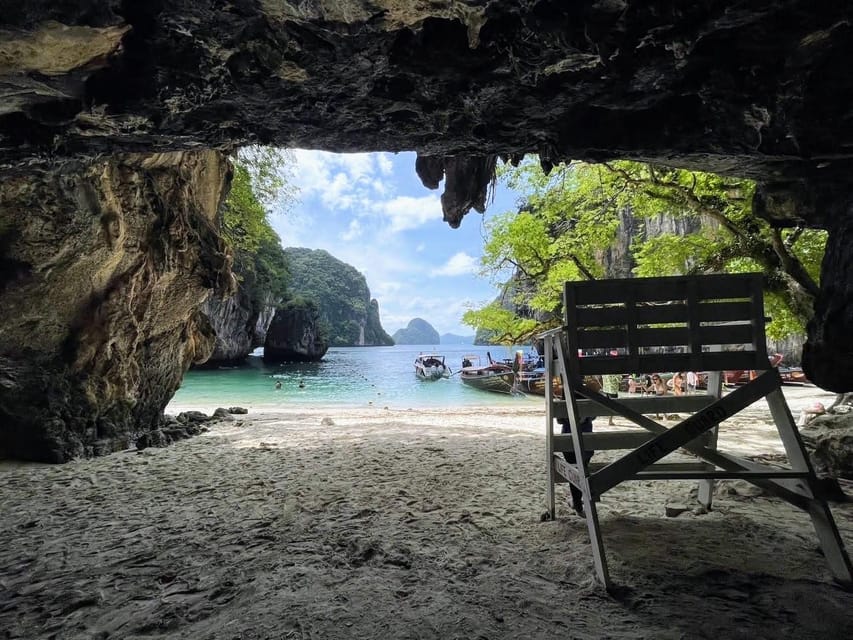 Krabi's Hong Island Speed Boat Blast with 360° Viewpoint - The 45-minute run to Pakbia Island