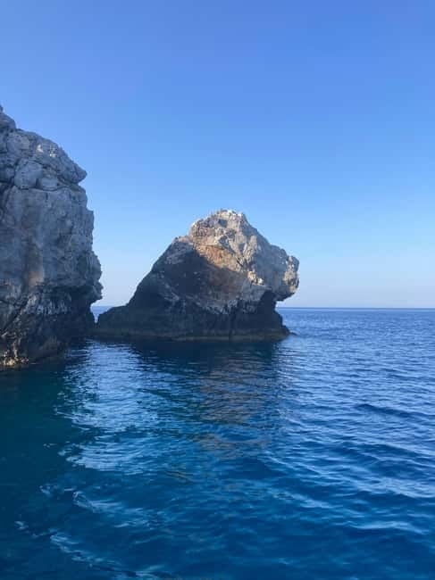 Lindos: Discover the Gems of Lindos - Private Speedboat Tour - Key points to know before you book