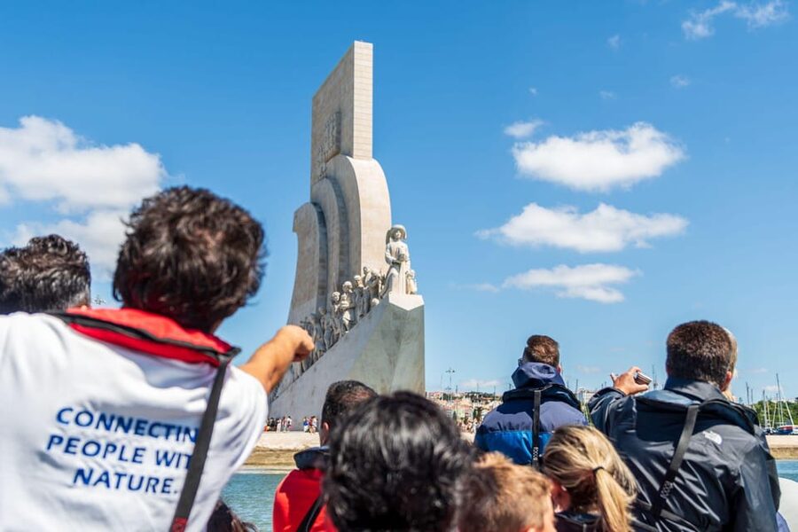 Lisbon: Speedboat Trip to Bugio Lighthouse - Returning past Belém’s best-known monuments