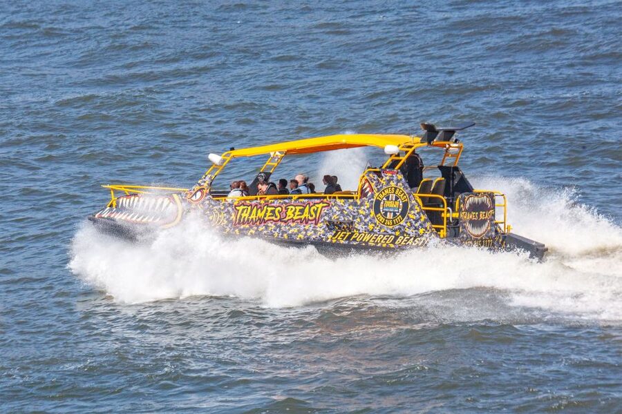London: 40-Minute Thames Beast Jetboat Tour - How much sightseeing do you really get?