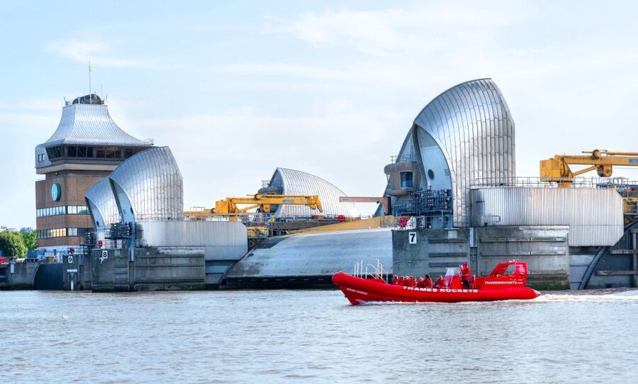 London: Break the Barrier Speed Boat Ride - Canary Wharf and the Thames Barrier