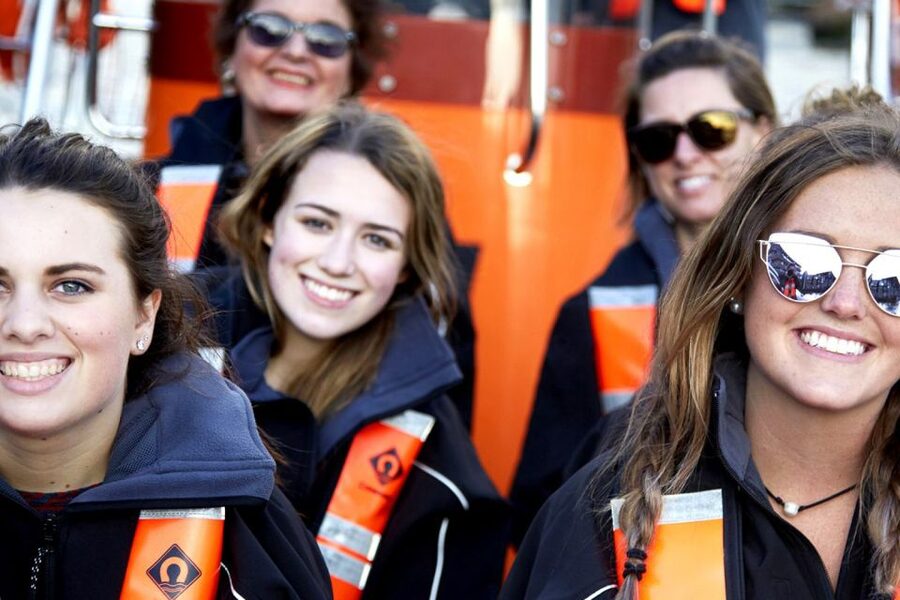 London: Speedboat Tour Through Heart of the City - A London sightseeing ride with real horsepower