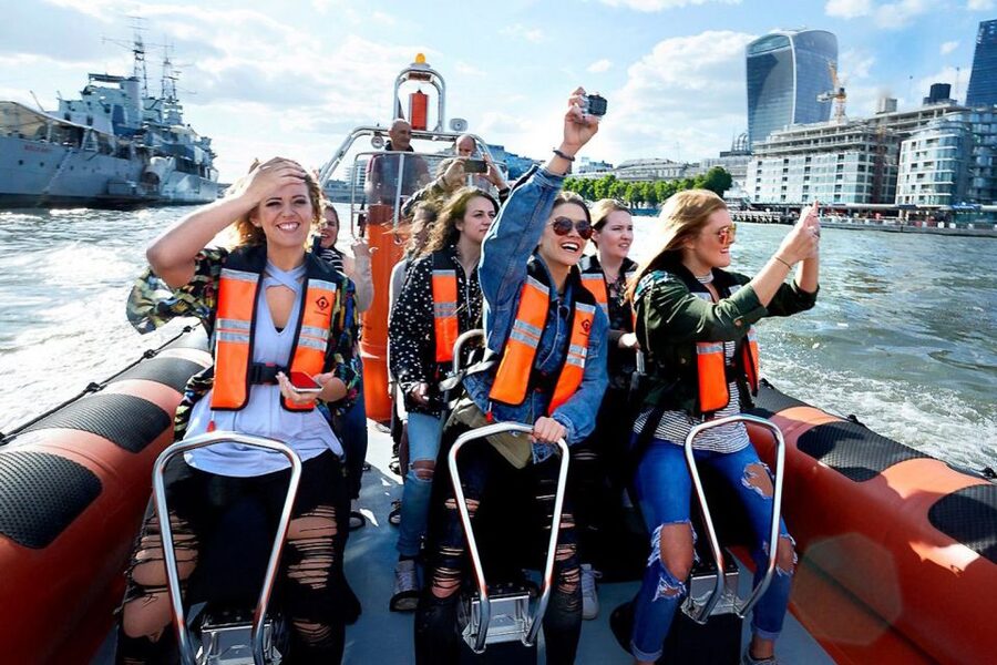 London: Speedboat Tour Through Heart of the City - Meeting the crew at Tower Bridge Quay