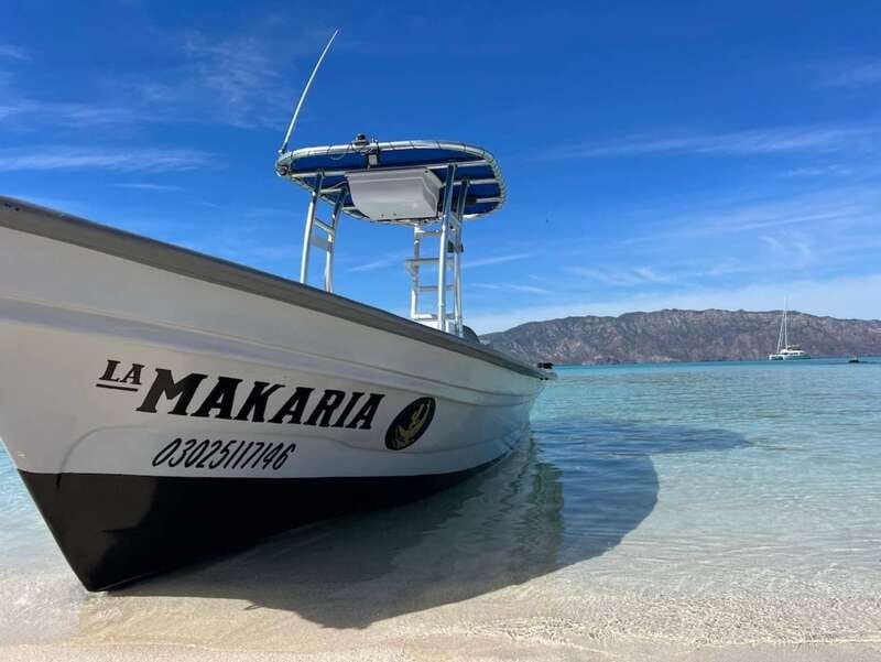 Loreto: Speedboat Tour with Swimming, Snorkeling and Picnic - Speeding Out From Loreto Into the National Park