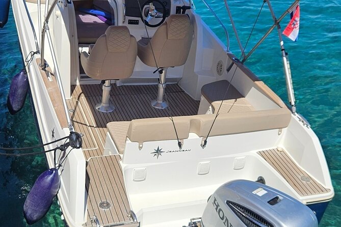 Luxury Private Speedboat Tour Islands & Blue Cave - Swimming, snorkeling, and the Blue Cave