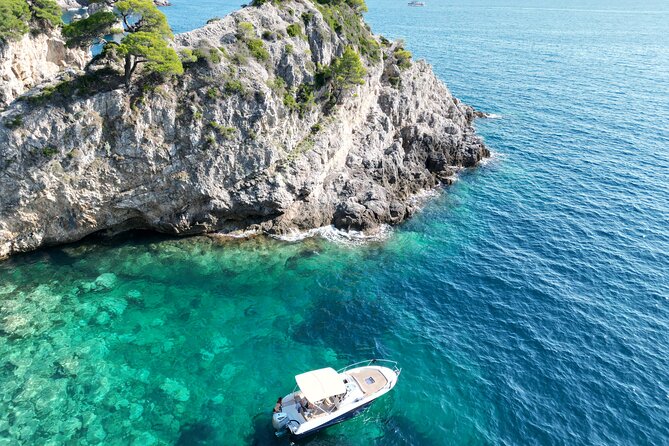 Luxury Private Speedboat Tour Islands & Blue Cave - The picnic and the rhythm of the day