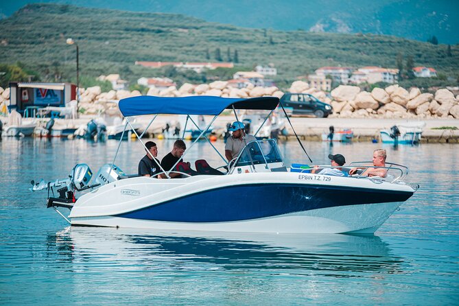 Luxury Speedboat Cruise to Shipwreck and Blue Caves - Why this private Zakynthos cruise works well