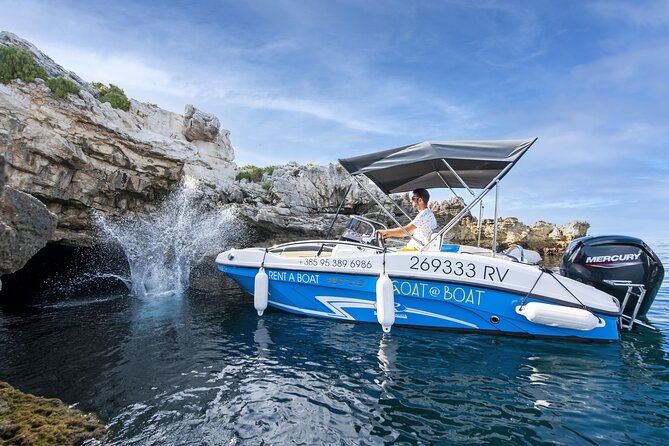 Luxury Speedboat Island Hopping with Swimming & Snorkeling - Red Island castle and tower in 30 minutes