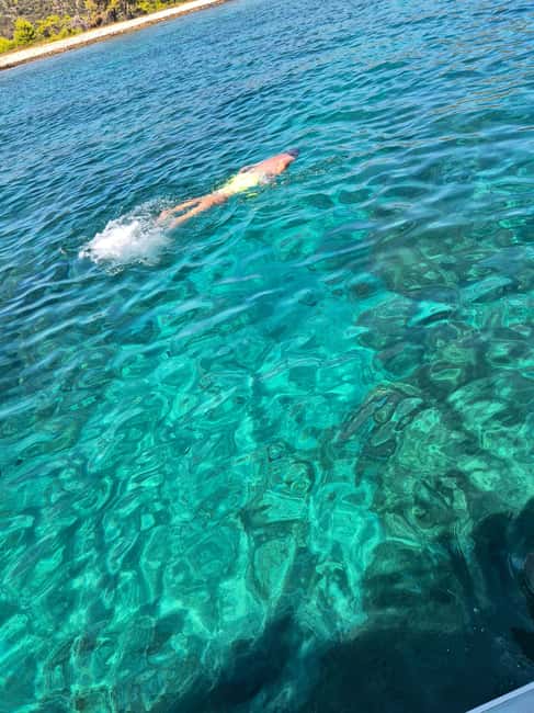 Magnific blue lagoon,speed boat towels included - Booking details that affect your decision