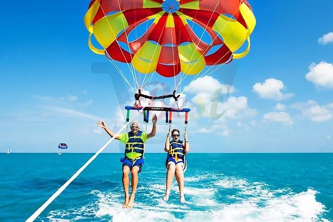 Marvelous Ile aux Cerf island: Speed Boat, Parasailing, Lunch & GRSE waterfall - Parasailing Above the Lagoon