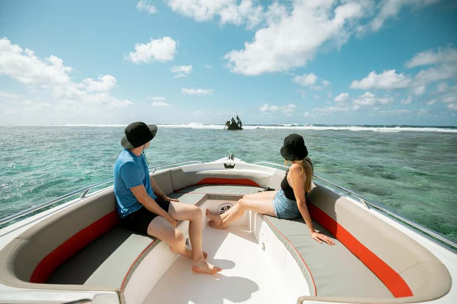 Mauritius: Full-Day Speedboat Tour to Ile aux Cerfs & BBQ - The first snorkel stop in the Grand Port lagoon
