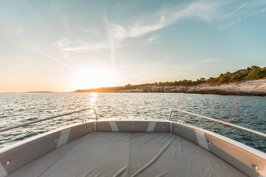Medulin: Sunset on Speedboat with Lighthouse and Wine - Is $64 a fair price?