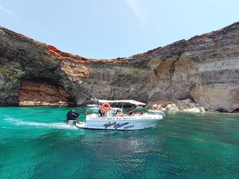 Mellieha: 1:00pm Speedboat round Comino Caves 2h Blue Lagoon - Key points to know before booking